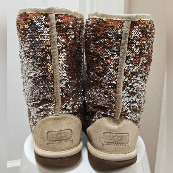 Ugg Classic Short Sparkles Sequined Brown Silver Furlined Boot Women's Size 9🌴 - Picture 5 of 8